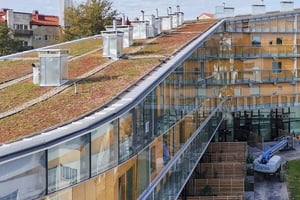 Nordtreat-Meander-curved-facade-600